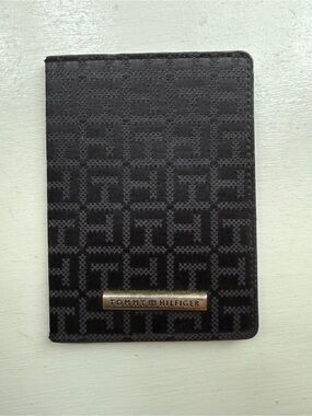 Tommy Hilfiger Black Logo Passport Holder